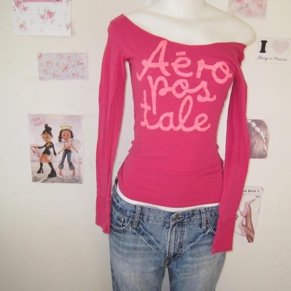 Aeropostale Hot Pink Off-The-Shoulder Graphic Tee - Picture 7 of 7